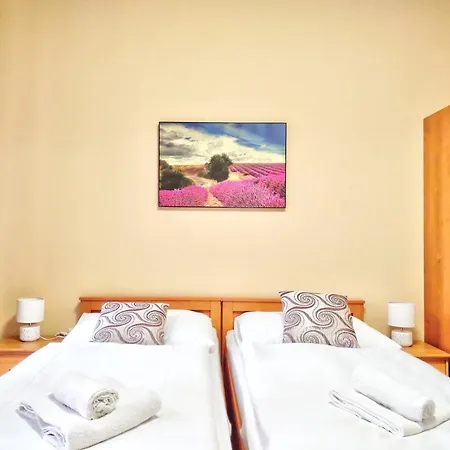 Family Apartment Karlsbad