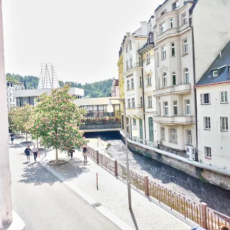 Family Apartament *